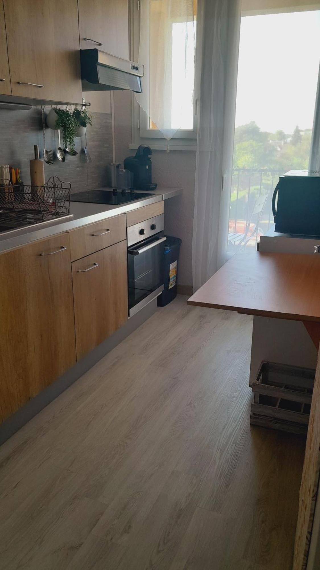 Chateauroux : Bel Appartement Avec Balcon Exterior foto